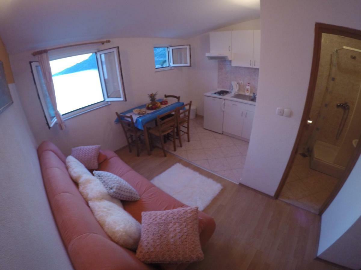 The Power Of Adriatic Sea Apartment Drasnice Exterior photo